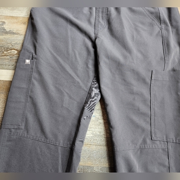 FIGS Men's Small Scrub Pants Grey - Picture 10 of 13